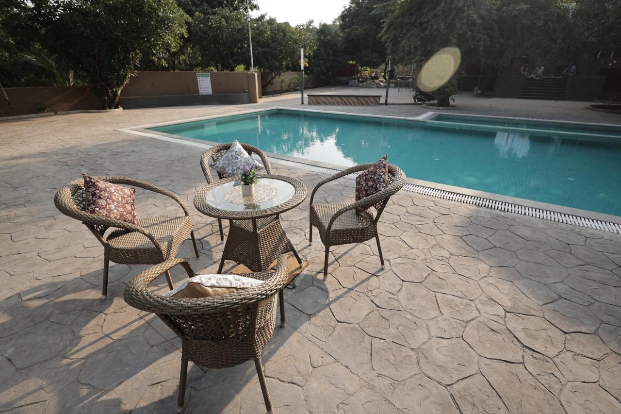 Elitehotels And Resorts Pvt Ltd Alībāg Εξωτερικό φωτογραφία